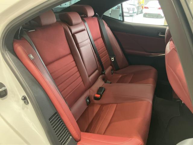 LEXUS IS IS300H F SPORT
