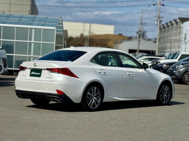 LEXUS IS IS350