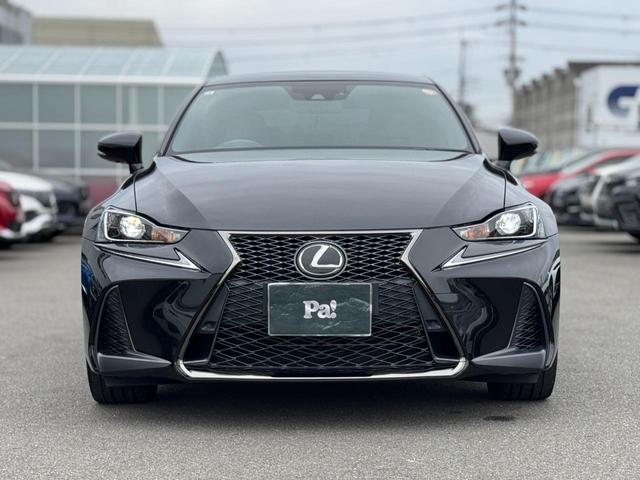LEXUS IS IS300 I BLUE