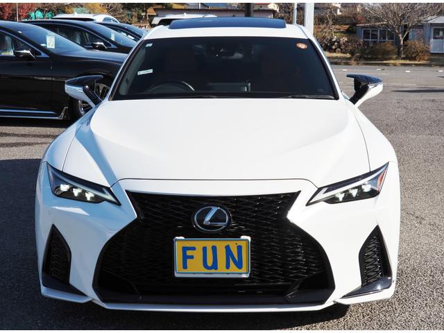 LEXUS IS IS300H F SPORT