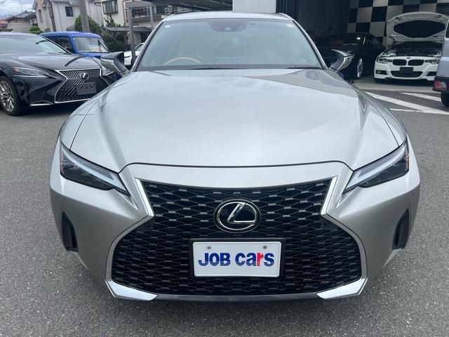 LEXUS IS IS300 VERSION L