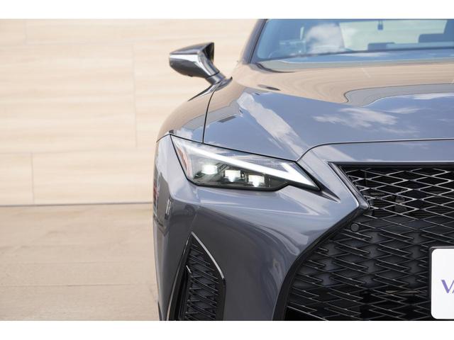 LEXUS IS IS300H F SPORT