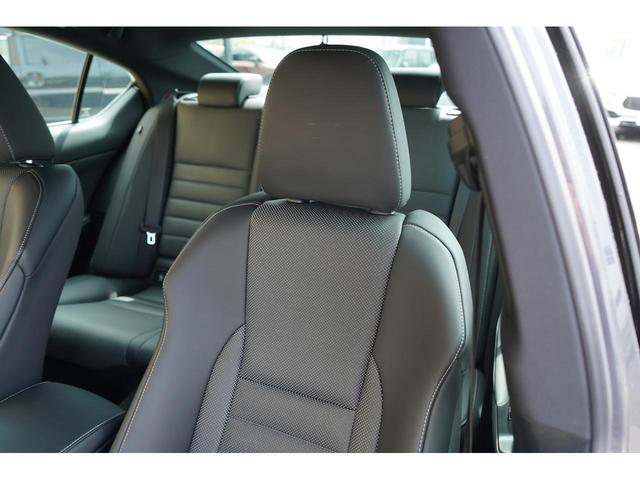 LEXUS IS IS300H F SPORT