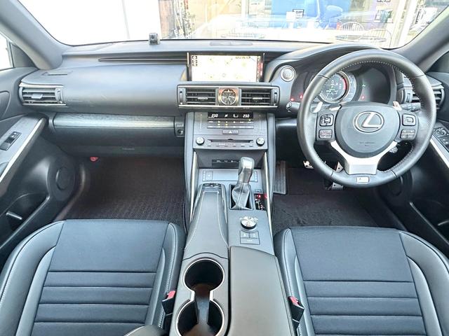 LEXUS IS IS300 F SPORT