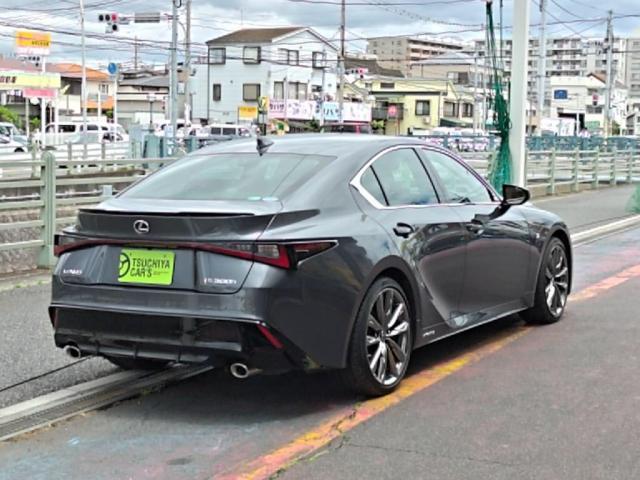 LEXUS IS IS300H F SPORT