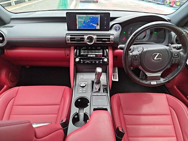 LEXUS IS IS300H F SPORT
