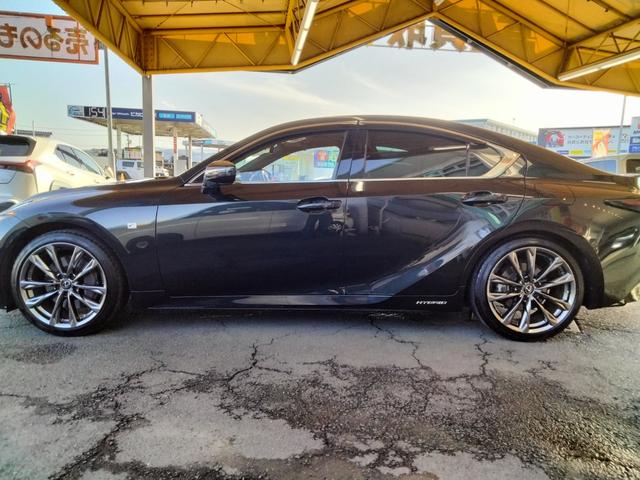 LEXUS IS IS300H F SPORT