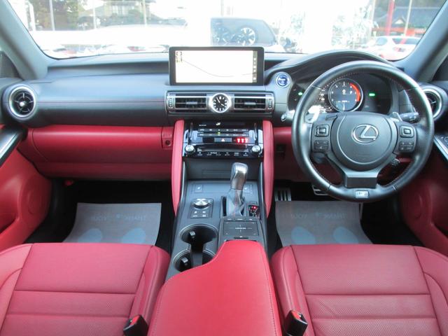 LEXUS IS IS300H F SPORT