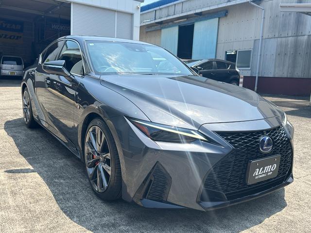 LEXUS IS IS300H F SPORT
