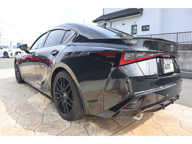 LEXUS IS IS300H F SPORT MODE BLACK III