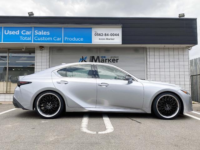LEXUS IS IS300H