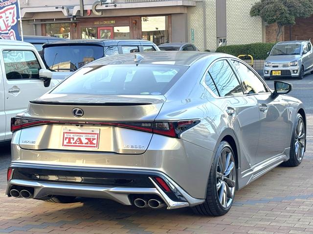 LEXUS IS IS300H F SPORT