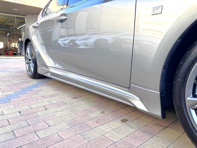LEXUS IS IS300H F SPORT