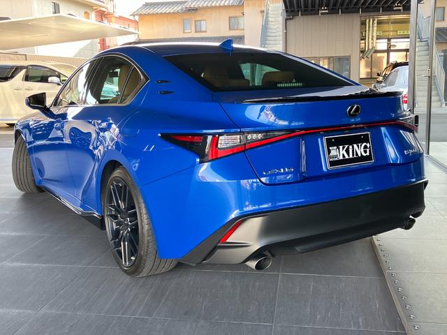 LEXUS IS IS300