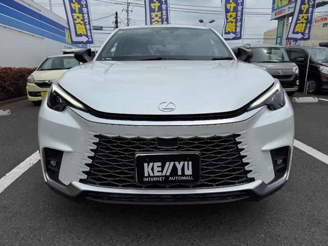 LEXUS LBX ELEGANT