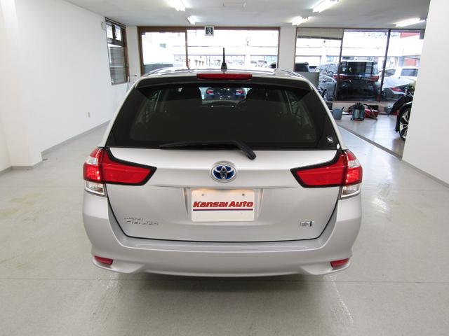 TOYOTA COROLLA FIELDER HYBRID EX