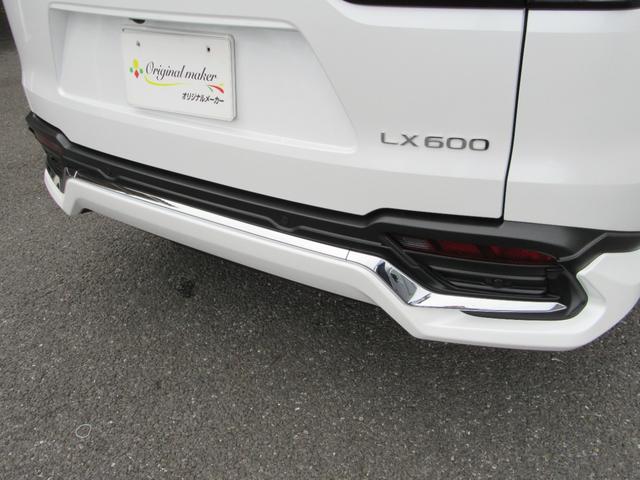 LEXUS LX LX600