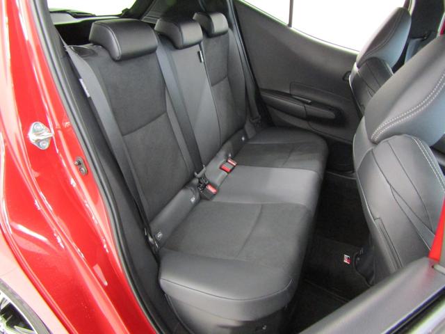 TOYOTA AQUA GR SPORT