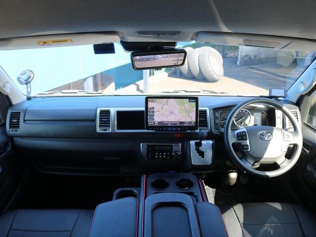 TOYOTA HIACE WAGON GRAND CABIN