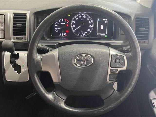 TOYOTA HIACE WAGON GRAND CABIN