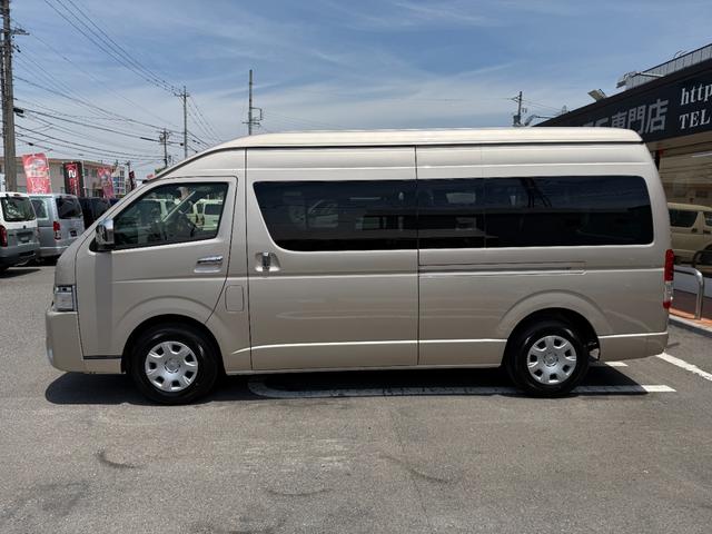 TOYOTA HIACE WAGON GRAND CABIN