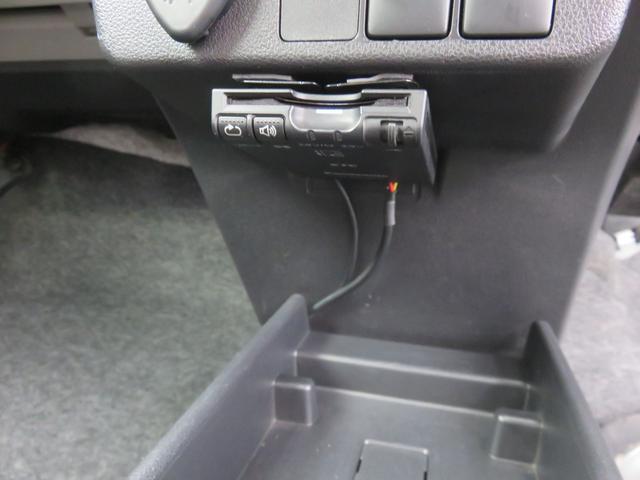 TOYOTA PIXIS EPOCH G SA III