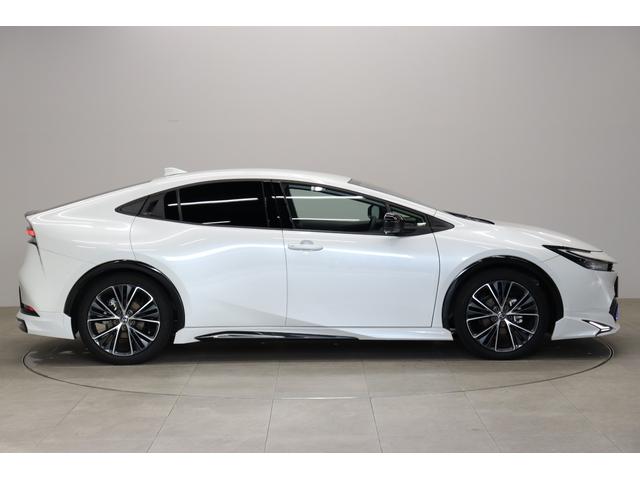 TOYOTA PRIUS Z