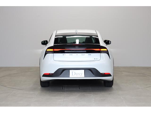 TOYOTA PRIUS U