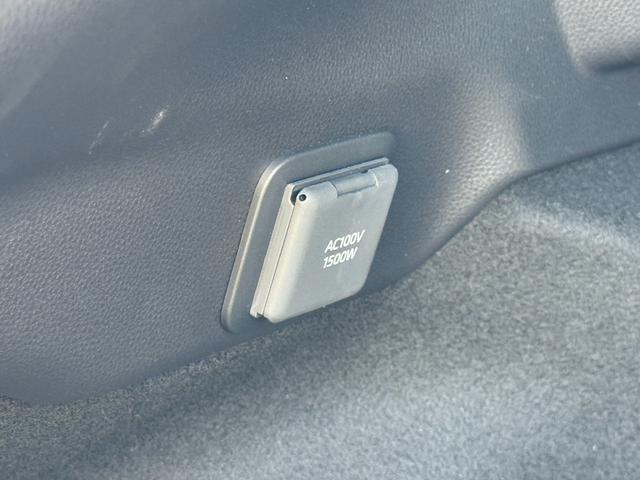 TOYOTA PRIUS Z
