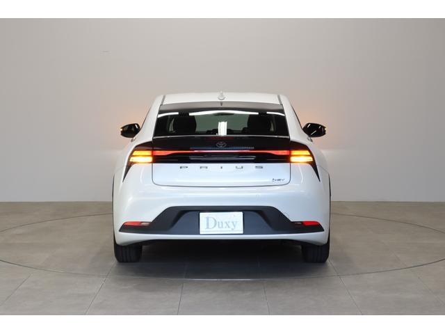 TOYOTA PRIUS U