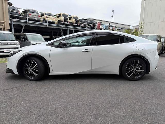 TOYOTA PRIUS Z