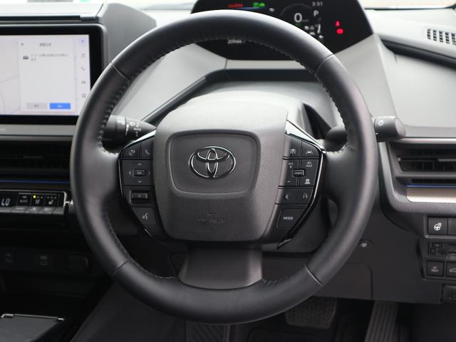 TOYOTA PRIUS Z