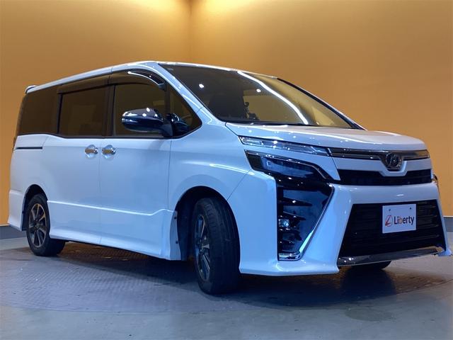 TOYOTA VOXY ZS KIRAMEKI II