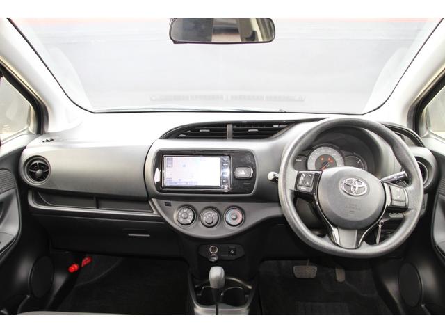 TOYOTA VITZ F