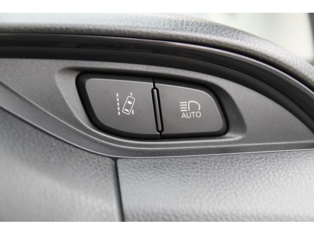 TOYOTA VITZ F