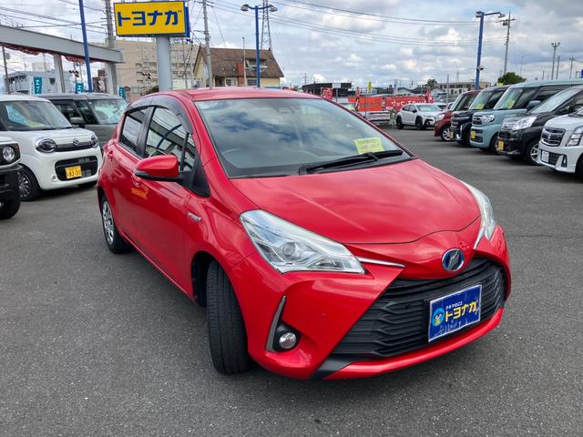 TOYOTA VITZ HYBRID U