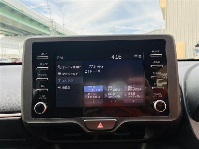 TOYOTA YARIS HYBRID X
