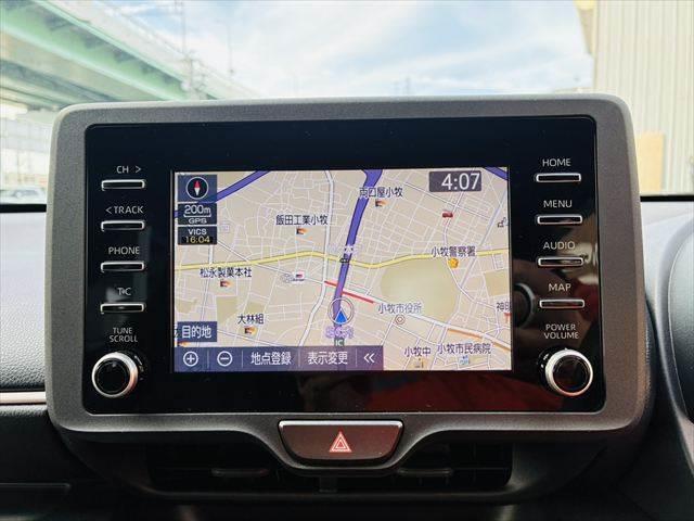 TOYOTA YARIS HYBRID X