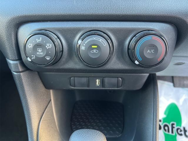 TOYOTA YARIS X