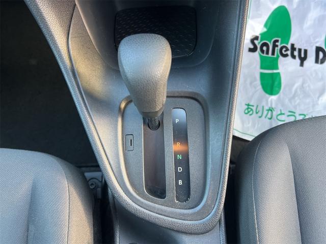 TOYOTA YARIS X