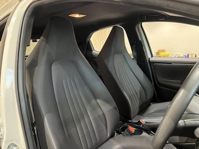 TOYOTA YARIS X