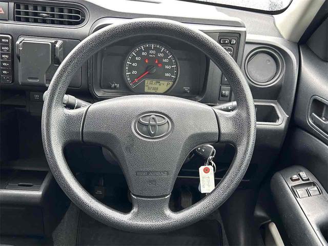 TOYOTA SUCCEED UL-X