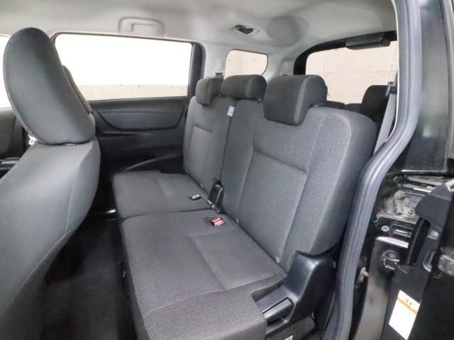 TOYOTA SIENTA X