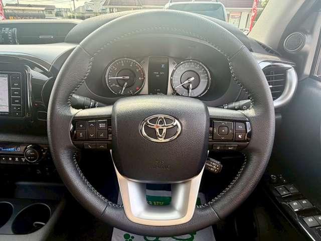 TOYOTA HILUX Z