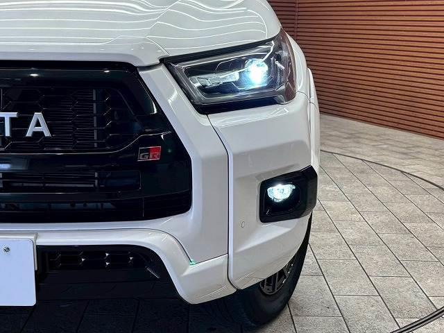 TOYOTA HILUX Z GR SPORT