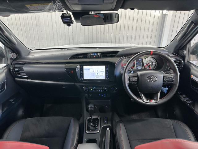 TOYOTA HILUX Z GR SPORT