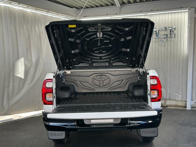 TOYOTA HILUX Z GR SPORT