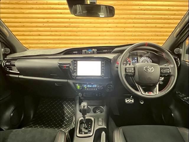 TOYOTA HILUX Z GR SPORT