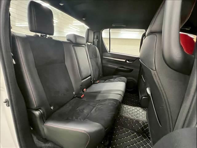 TOYOTA HILUX Z GR SPORT