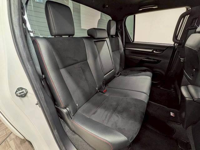 TOYOTA HILUX Z GR SPORT